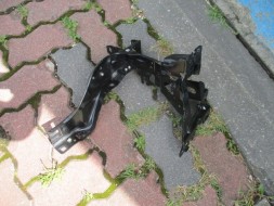 BMW OE 51647375325 Кронштейн лампи окуляра BMW G11 G12