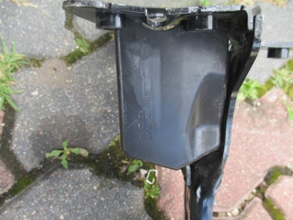 BMW OE 51647375325 Кронштейн лампи окуляра BMW G11 G12