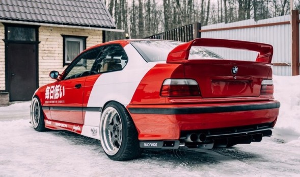 Китай SPOILER NA KLAPE BMW 3 E36 M3 GT CZARNY POŁYSK СПОЙЛЕР НА ЛАЦКАН BMW 3 E36 М3 GT ЧОРНИЙ ГЛЯНЕЦЬ