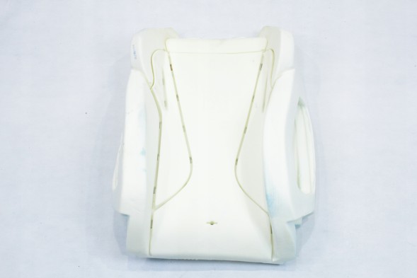 BMW OE 9461887 52109461887 ПІНОПЛАСТОВА ГУБКА СПИНКИ СПОРТИВНОГО СИДІННЯ ЛІВА BMW U06 ACTIVE TOURER U11 X1 U10 X2