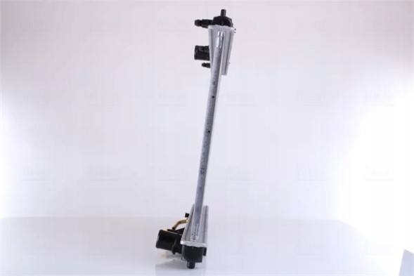 Nissens 606167 Охолоджувач двигуна 606167/nis