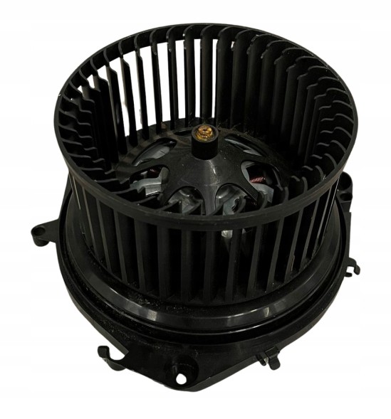 Volkswagen OE Вентилятор VW 1EA820021