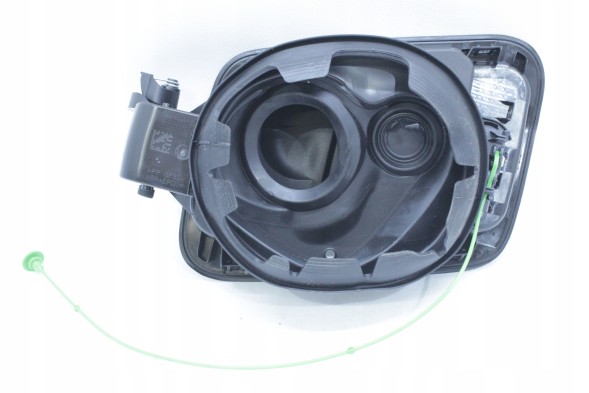 BMW OE 9450293 51179450293 НІША КРИШКА ГОРЛОВИНИ ПАЛИВНОГО БАКА BMW G60 530e 530eX 550ex G90 M5 9450293