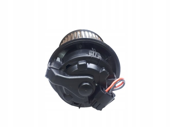 AVA Quality cooling PE8558 ВЕНТИЛЯТОР ОБІГРІВАЧА САЛОНУ CITROEN C3 III PEUGEOT 2008 I 208 I