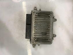 А.А KOMPUTER SILNIKA MERCEDES A6401503534 0281015121 Комп'ютер двигуна мерседес a6401503534 0281015121