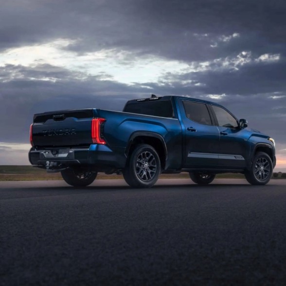 VLAND YAB-TDR-2068 RED TOYOTA TUNDRA 2022-2024 ЗАДНІ ЛІХТАРІ КОМПЛЕКТ ПОВНИЙ LED VLAND ЧЕРВОНІ