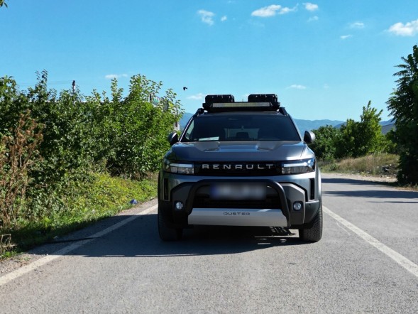 Китай 5030PWT24 Передній захист Dinamic чорний кенгурятник Dacia Duster 2024-