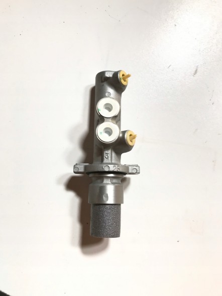 Bosch 0 204 123 511 Bosch гальмівний насос peugeot 406