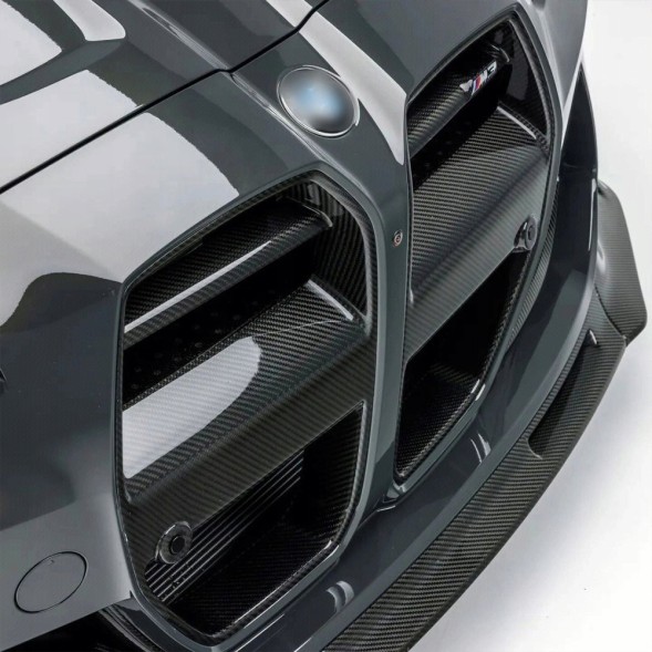 Китай 00520429858 ГРИЛЬ НИРКИ АТРАПА РАДІАТОРА V STYLE BMW M3 G80 G81 G82 G83 КАРБОН