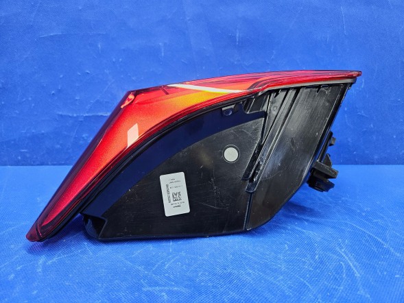 Audi OE 81A945092C Audi q2 лампа задня права задня європа нова full led oem 81a945092c