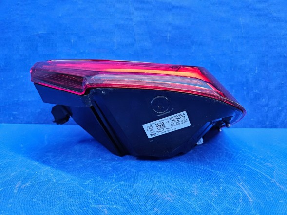Audi OE 81A945092C Audi q2 лампа задня права задня європа нова full led oem 81a945092c