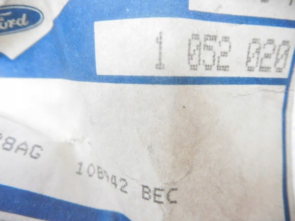 Ford OE Джгут проводів Ford OE 1052020