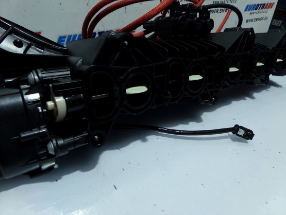 BMW OE 8477029 03 BMW G01 G05 G06 G14 G15 G16 G20 G30 G32 B57 ВПУСКНИЙ КОЛЕКТОР 8477029 НОВИЙ