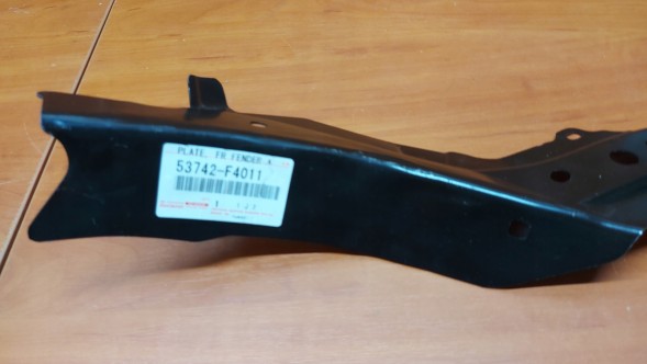 Toyota OE 53742-F4011 CHR C-HR 16- ПОЯС ПОСИЛЕННЯ ЛІВИЙ ПЕРЕДНІЙ TOYOTA CHR C-HR 16-