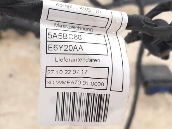 BMW OE 5A5BCA3 E6Y20AA 5A5BC88 ВСТАНОВЛЕННЯ ПЕРЕДНЬОГО БАМПЕРА BMW 7 G70 PDC
