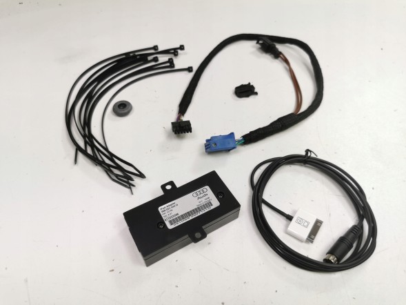 Audi OE Комплект, адаптер iPod Audi A3 A4 A6 OE 8E0051445A 8E0051444B