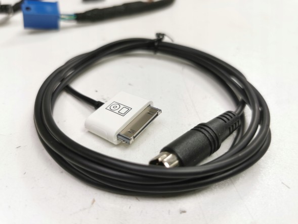 Audi OE Комплект, адаптер iPod Audi A3 A4 A6 OE 8E0051445A 8E0051444B