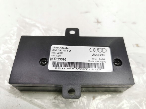 Audi OE Комплект, адаптер iPod Audi A3 A4 A6 OE 8E0051445A 8E0051444B