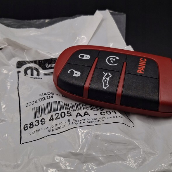 Dodge OE 68394205AA Ключ Red Key Hellcat для Dodge Charger Challenger