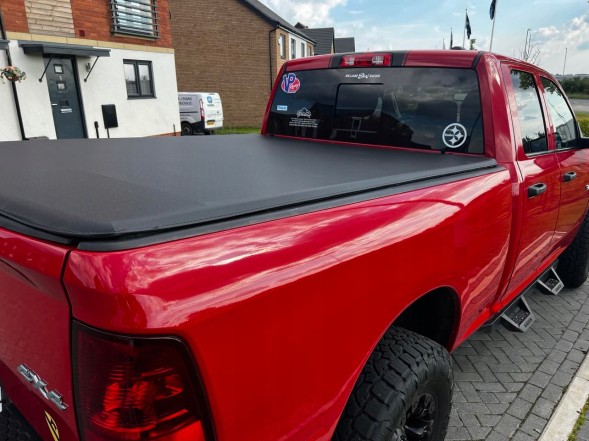 Китай 900 Чохол на рольставні для ліжка Dodge Ram 1500 6'4".