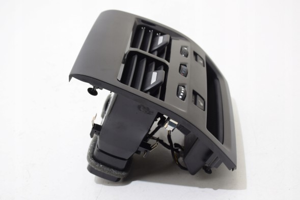 BMW OE 9399965 6828058 6828057 BMW BMW X5 G05 G06 Решітка припливу задньої частини центрального тунелю Перемикач нагріву дивана