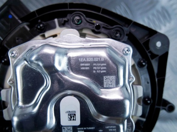 Volkswagen OE Wentylator dmuchawa nagrzewnicy NOWY OEM 1EA820021B VW ID.3 ID.4 ID.5 ID.7 Вентилятор обігрівача OEM 1EA820021B VW ID.3 ID.4 ID.5 ID.7