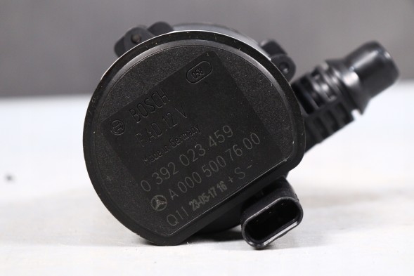 Mercedes-Benz OE MERCEDES W206 C200d 23r DODATKOWA POMPA WODY A0005007600 MERCEDES W206 ДОДАТКОВИЙ ВОДЯНИЙ НАСОС ШНУР A0005007600 A2065013300