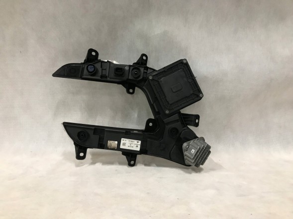 Renault OE 266007846R Renault капюшон і ліфт 16-19 led drl правий симпатичний!