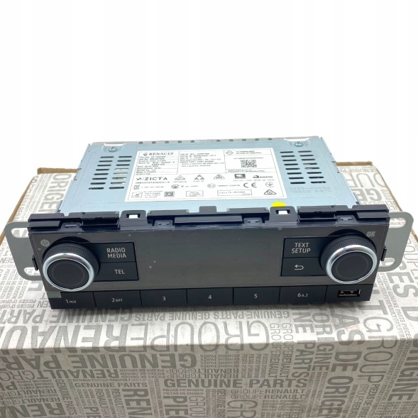 Renault OE Радіоплеєр Renault OE 281150846R