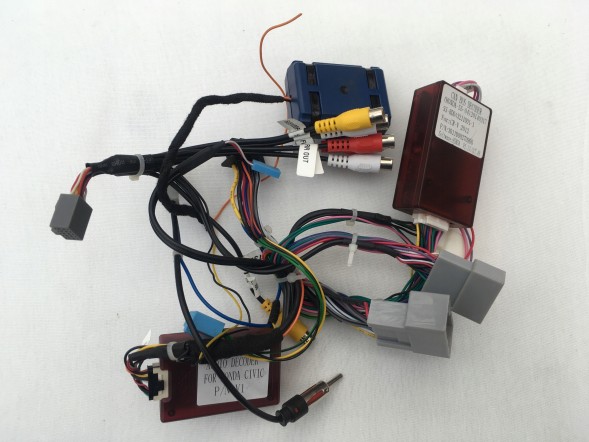 Honda OE 3022500556000 КАБЕЛЬ DVD NAVI TEL RADIO HONDA CR-V IV 2012-2015