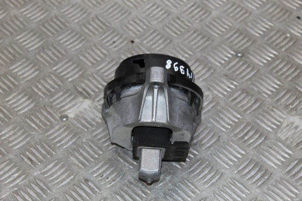 BMW OE BMW 6860458 BMW G05 G11 G14 G15 G16 G30 F90 F97 F98 ПОДУШКА ДВИГУНА ПРАВА 6860458