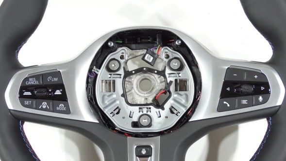 BMW OE 32309882676 [MJP] КЕРМО BMW i4 G26 GRAN COUPE M50 M-ПАКЕТ З ПІДІГРІВОМ ШКІРА 3230 9882676
