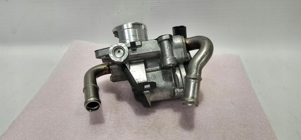 Volkswagen OE 04L131501R VOLKSWAGEN OE ORYGINAŁ НОВИЙ ОРИГІНАЛЬНИЙ КЛАПАН EGR VOLKSWAGEN / SEAT / SKODA / AUDI - 04L131501R