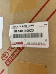 Toyota заводська комплектація 884A0-K0020 884A0-k0020 конденсатор охолодження кондиціонера масло toyota yaris p21 20- 1.5h
