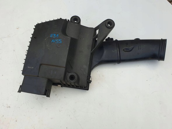 BMW OE MRKA BMW 3 E90 E91 E92 N54 335i OBUDOWA FILTRA POWIETRZA 7599284 BMW 3 E90 E91 E92 N54 335i КОРПУС ПОВІТРЯНОГО ФІЛЬТРА 7599284