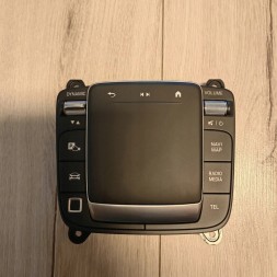 Mercedes-Benz OE Тачпад Mercedes A1779007914