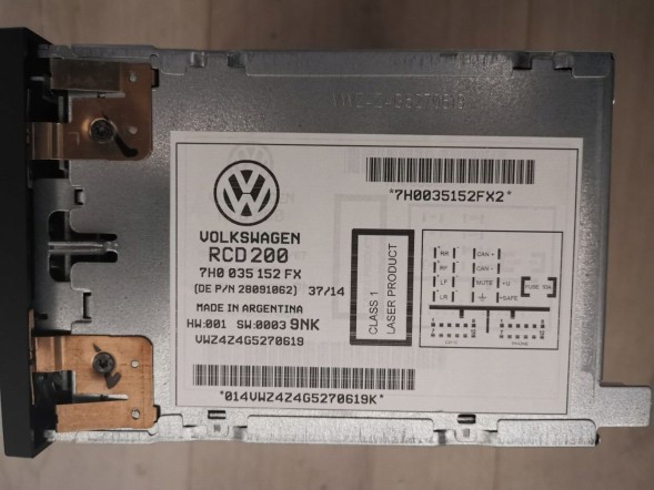 Volkswagen OE 7H0057152FX, 7H0035152FX Магнітола RCD200 Volkswagen 7H0057152FX 7H0035152FX