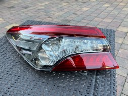 Toyota OE Toyota Camry 17+ Лампа Ліва Задня Led ORG НОВА 8156006850