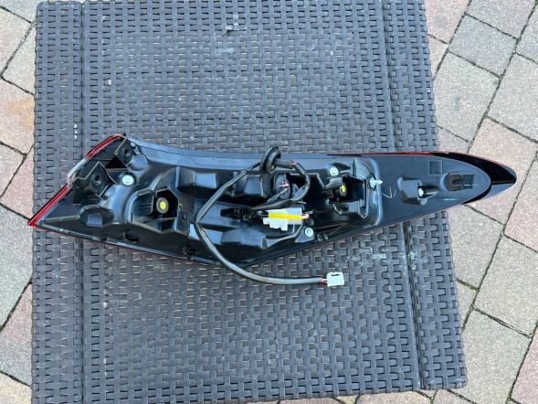 Toyota OE Toyota Camry 17+ Лампа Ліва Задня Led ORG НОВА 8156006850