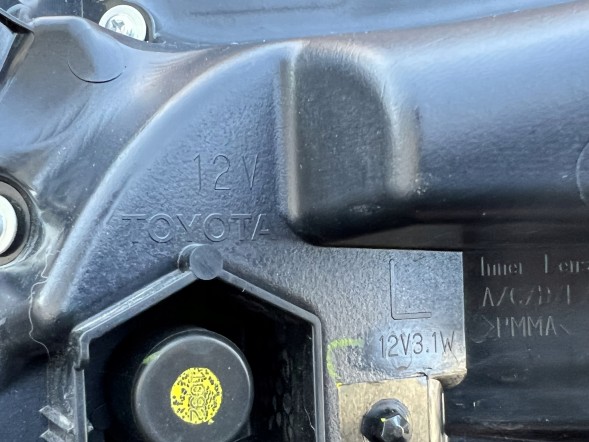 Toyota OE Toyota Camry 17+ Лампа Ліва Задня Led ORG НОВА 8156006850