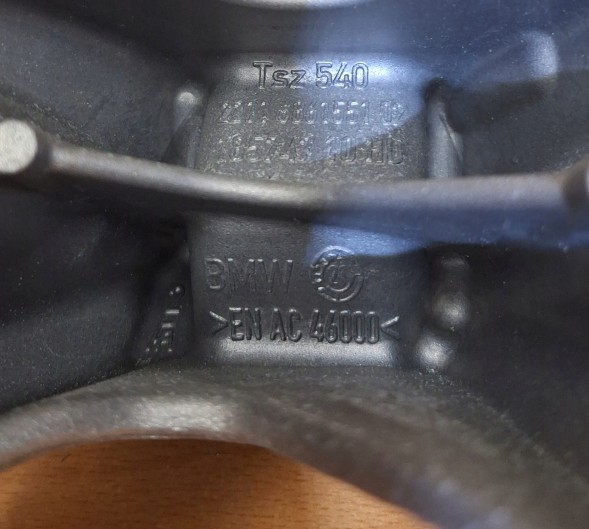 BMW OE 6861551 22116861551 BMW G05 G06 G07 G11 G12 G14 G15 G16 G30 G31 N63 ЛАПА ДВИГУНА ЛІВА КРОНШТЕЙН