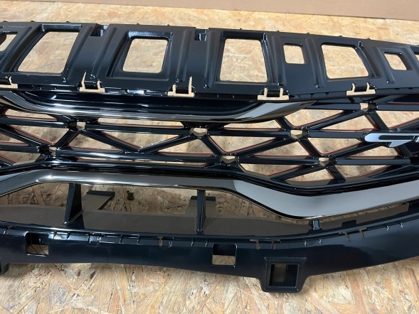 Kia OE KIA CEED III 3 GT LINE LIFT 2021 -> GRILL ATRAPA CHŁODNICY 86350-J7LA0 KIA CEED III 3 GT LINE ЛІФТ 2021 -> ГРИЛЬ АТРАПА РАДІАТОРА 86350-J7LA0