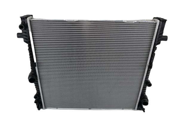 CHINA 17118642743 / 8642743 Водяний кулер bmw x3 g01 x4 g02 17118642743