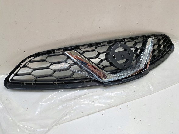 Nissan OE NISSAN MICRA K13 LIFT GRILL ATRAPA CHŁODNICY 62310-3HN0A NOWY ORYGINAŁ МУЛЯЖ РЕШІТКИ РАДІАТОРА NISSAN MICRA K13 РЕСТАЙЛІНГ 62310-3HN0A ОРИГІНАЛ