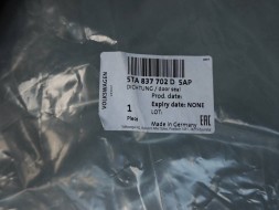 Volkswagen OE 5TA837702D USZCZELKA VW TOURAN II 5TA Ущільнювач дверей зовнішній передній правий новий оригінал
