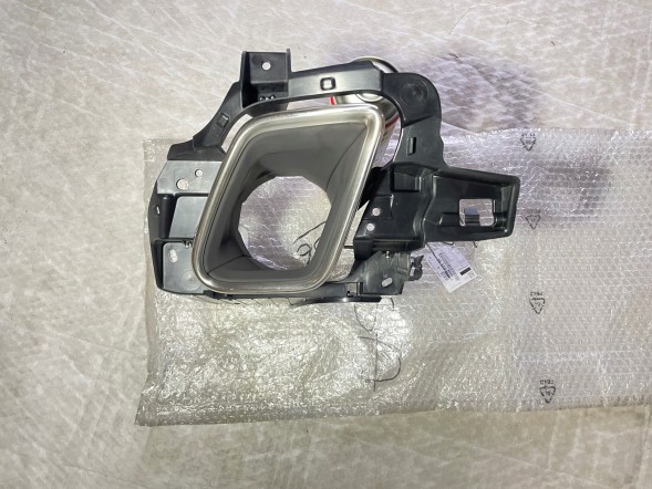 Citroen OE 16310599 1631059980 9820431780 9820433077 Citroen DS DS7 7 Crossback X74 lewy lewa lewego lewej kratka wydech wydechu końcówki tłumik tłumika DS 7 НОВИЙ ОРИГІНАЛЬНИЙ НАКОНЕЧНИК ГЛУШНИКА ВИХЛОПУ ЛІВА ЗАДНЯ ЧАСТИНА DS7 CROSSBACK CITROEN
