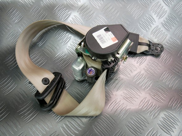Audi OE Pas tył tylny lewy beżowy 4L0857805H AUDI Q7 4L LIFT Ремінь задній лівий бежевий 4L0857805H AUDI Q7 4L LIFT