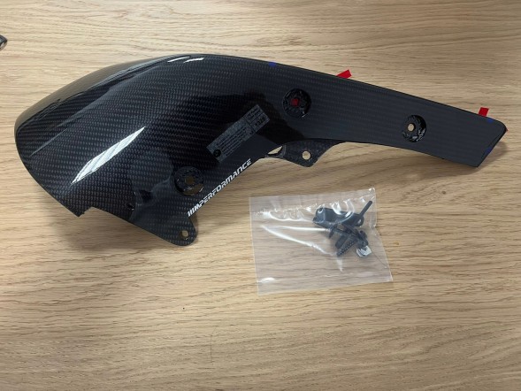 BMW OE 51192361668 2361668 Накладка передня права карбонова CFK M performance BMW M2 F87 Оригінал