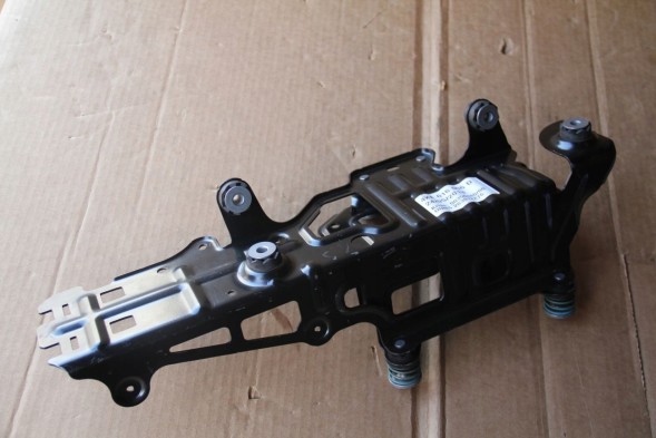 Audi OE 4KE616006D Ручка компресора підвіски audi e-tron gt 4ke616006d нова