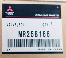 Mitsubishi OE MR258166 Клапан датчика тиску вихлопних газів наддуву mitsubishi pajero l200 новий oe